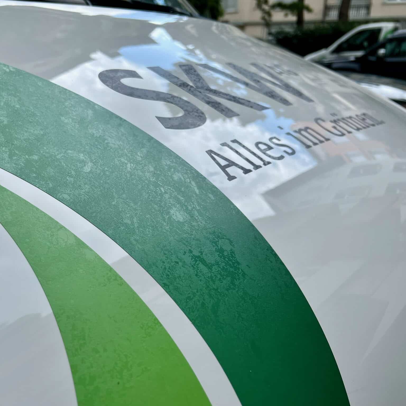 Strukturlaminat schützt Druck vor Umwelteinflüssen und vor Beschädigung.